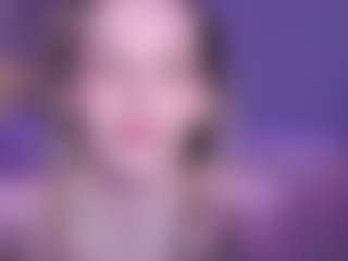 Live cam show with kittywell22 - Blonde Hair on googirlz
