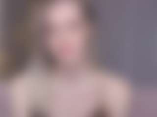 Live cam show with kittywell22 - Small Tits on Milfs Live