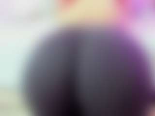 Live cam show with nicoleemillerr - Average on crypto-cams