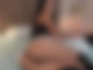 Live cam show with Vanessa - Bikini on Camsoda