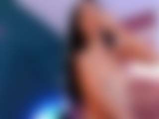 Live cam show with Vanessa - Squirt on CamClone