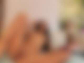 Live cam show with Vanessa - Asshole on SquirtSoMuch