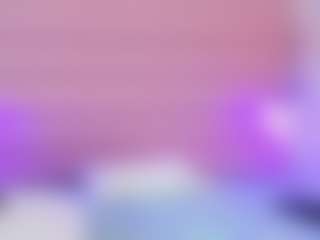 Live cam show with Vanessa - Petite on SinfulBabes