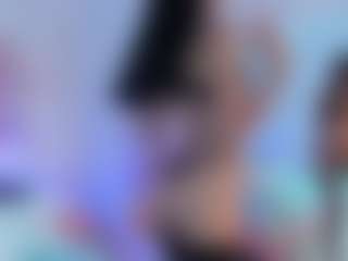 Live cam show with Vanessa - Bikini on CamwithHer
