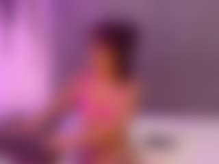Emavallerin-os's Live Sex Cam Show