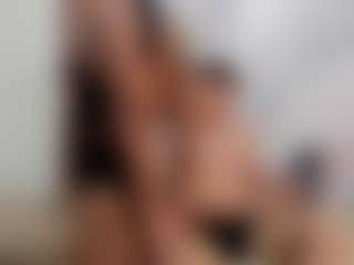 Emavallerin-os's Live Sex Cam Show