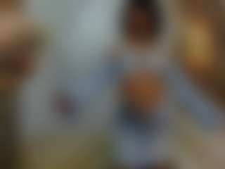 Emavallerin-os's Live Sex Cam Show