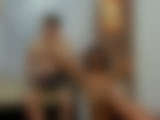 Emavallerin-os's Live Sex Cam Show