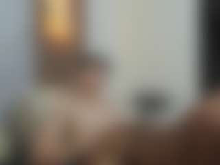 Emavallerin-os's Live Sex Cam Show