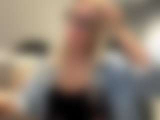 Mila's Live Sex Cam Show