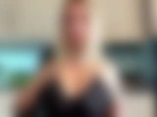 Live cam show with Mila - College Mature on TastyBlacksLive