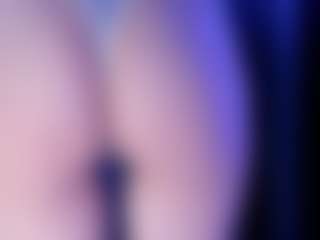 LaylaDiar's Live Sex Cam Show