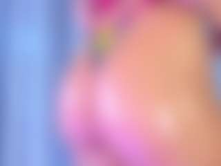 Live cam show with mia-scot - Natural on Camsoda