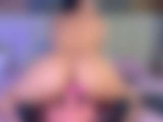 Live cam show with mia-scot - Thin on Dare Cams