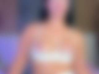 Live cam show with mia-scot - Striptease on Camsoda