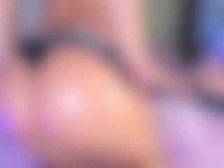 Live cam show with mia-scot - Small Tits on Camsoda