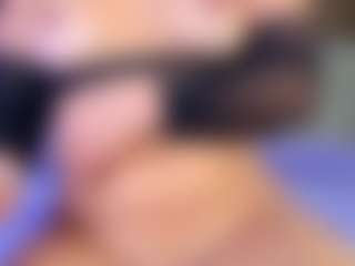 mia-scot's Live Sex Cam Show