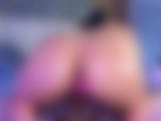 Live cam show with mia-scot - Green Eyes on SpankPalCams