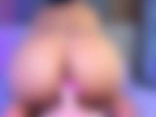 mia-scot's Live Sex Cam Show