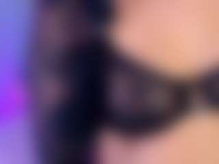 Live cam show with mia-scot - Thin on Dare Cams