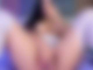 Live cam show with mia-scot - Striptease on Milfs Live