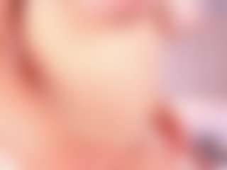 Live cam show with KatheOlson - Squirt on Dolls Live