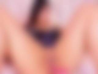 Live cam show with KatheOlson - Brown Hair on TastyBlacksLive