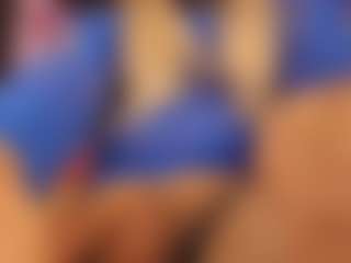 Stephy Moon 🌸's Live Sex Cam Show