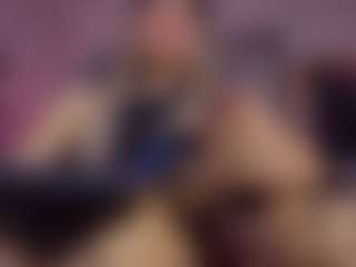 Stephy Moon 🌸's Live Sex Cam Show