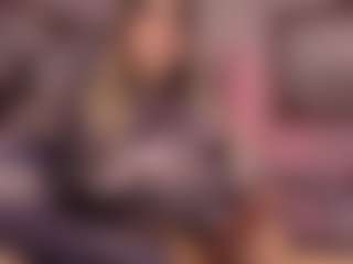 Stephy Moon's Live Sex Cam Show