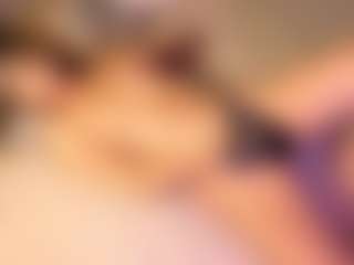 Live cam show with CharoletteArendt - Ass Clapping on Camsoda