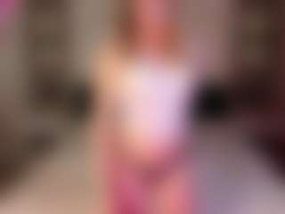 CharoletteArendt's Live Sex Cam Show