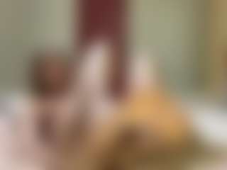 Live cam show with CharoletteArendt - Body Massage on nudelive.tv