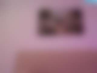 Live cam show with kelseyblu - Blonde Hair on MyBangCams
