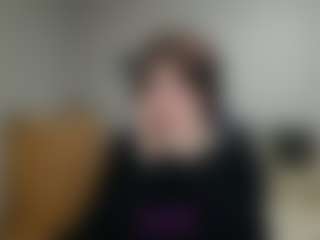 Live cam show with Hikala - Teen (18+) on eurowanks.com