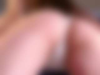 Live cam show with ShantaForkin - Gray Eyes on Cam Slut