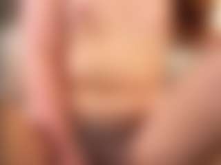 Live cam show with Anna - Small Tits on Camsoda