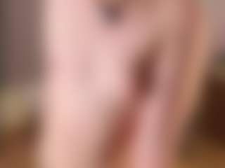 Live cam show with Anna - No Smoking on Camsoda