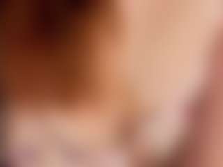 Live cam show with Anna - No Smoking on Milfs Live