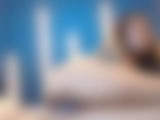 Brunette-Candy's Live Sex Cam Show