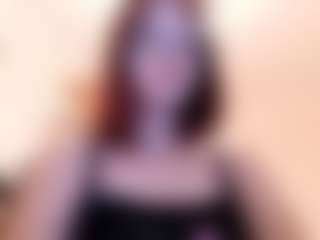 Live cam show with LaunaSuchy - Squirt on sexylive.show