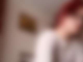 Live cam show with LaunaSuchy - Squirt on CamwithHer