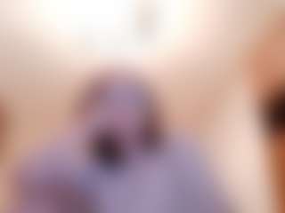 Live cam show with LaunaSuchy - Lovense on xxxlivecams.org