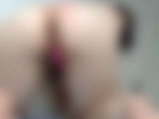 Live cam show with Mei-Yoon - Moaning on Camsoda