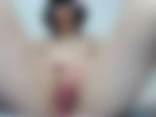 Live cam show with Mei-Yoon - Moaning on camgirlchat.live