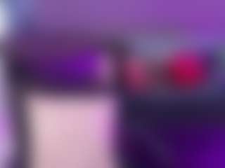 red-meggann's Live Sex Cam Show