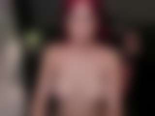 red-meggann's Live Sex Cam Show