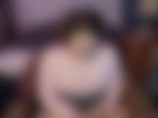 Live cam show with abagailsoft - Chubby on LiveSexCams6