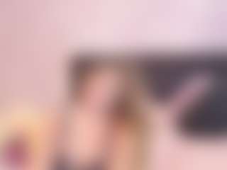 Live cam show with CataRicci - Moaning on Dare Cams