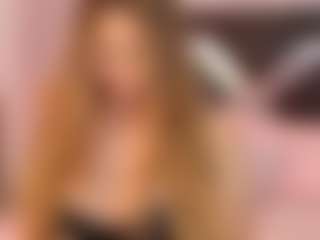 Live cam show with CataRicci - Smoking on Camsoda